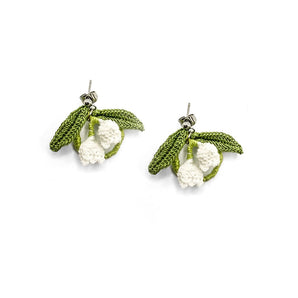 White Lily Crochet Stud Earrings By HG Craft