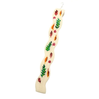 Autumn Things: Cream-colored wavy candle with leaves and mushrooms for cozy decor