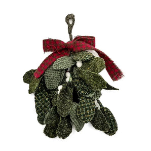 Mistletoe Fabric Wall Hanging By Lucille Evans Hooked Rugs