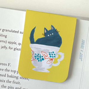 Teacup Kitty (Looking Back) Magnetic Bookmark By Julep