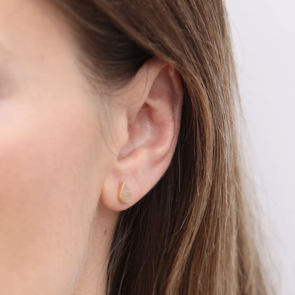 Solid Teardrop Gold Earrings By Prysm